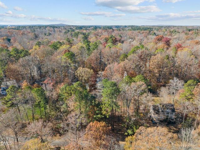 205 Cobblestone Drive, Chapel Hill, NC 27516