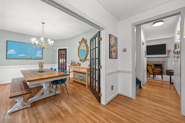 205 Cobblestone Drive, Chapel Hill, NC 27516