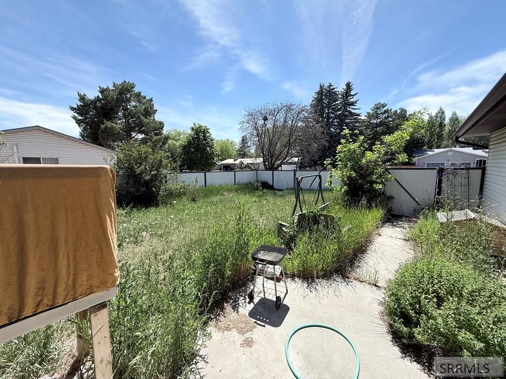 Image 30 of property listing at 1688 Parley Street, Idaho Falls, ID 83404