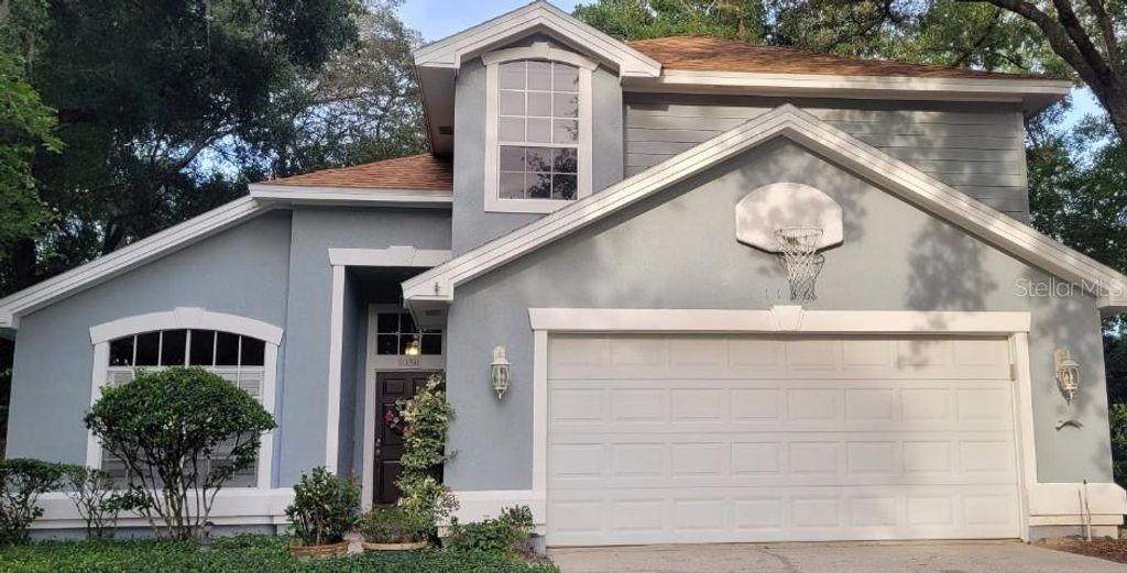 1136 CROWN ISLE CIRCLE, Apopka, FL 32712