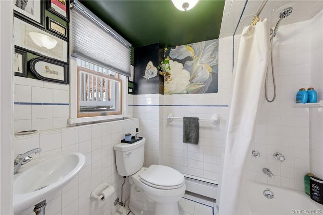 453 2nd Avenue, Massapequa Park, NY 11762
