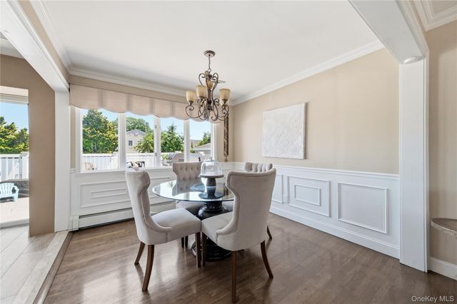 453 2nd Avenue, Massapequa Park, NY 11762