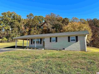 16654 Linton Rd, Cadiz, KY 42211