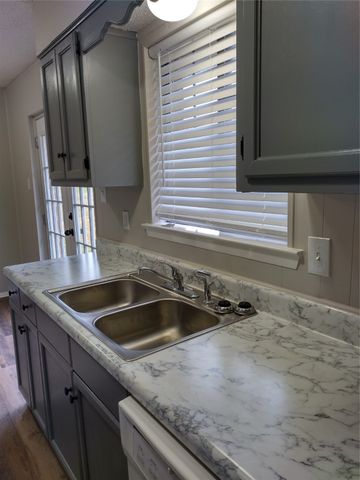 605 Elm Street, Forney, TX 75126