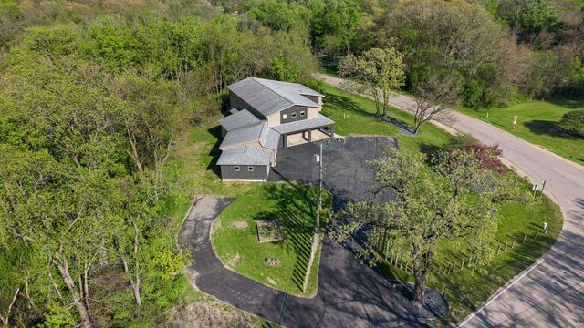 5416 N County Road H, Janesville, WI 53548