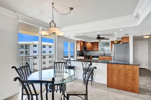 1051 Hillsboro Mile 809E, Hillsboro Beach, FL 33062