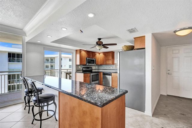 1051 Hillsboro Mile 809E, Hillsboro Beach, FL 33062