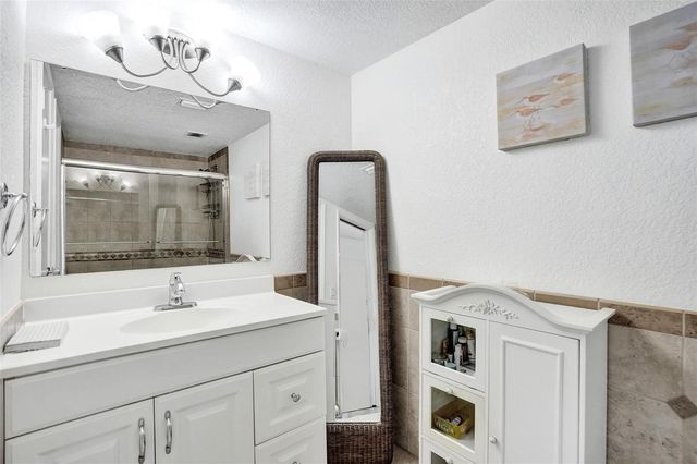 1051 Hillsboro Mile 809E, Hillsboro Beach, FL 33062