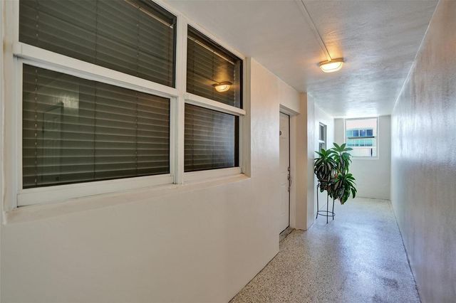 1051 Hillsboro Mile 809E, Hillsboro Beach, FL 33062