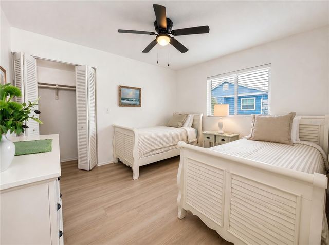7210 8TH AVENUE LOOP W, Bradenton, FL 34209