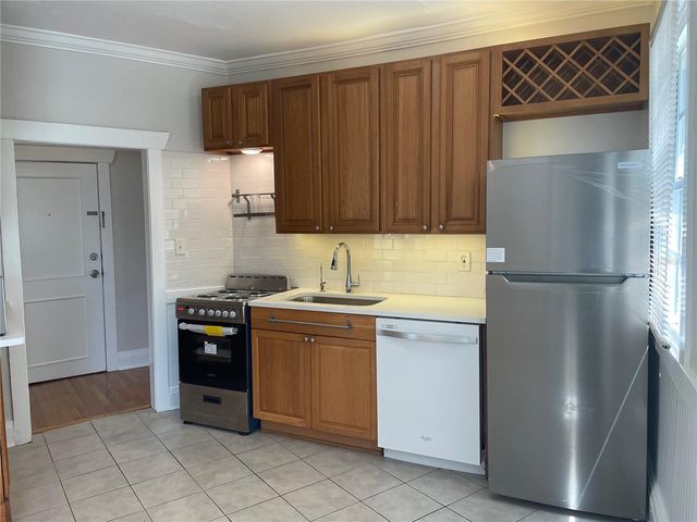 2305 W TEXAS AVENUE 3, Tampa, FL 33629