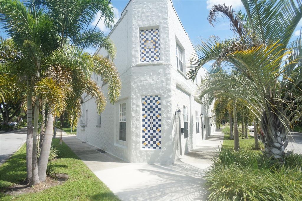 2305 W TEXAS AVENUE 3, Tampa, FL 33629