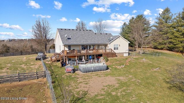 48 Hunters Trace, Taylorsville, KY 40071