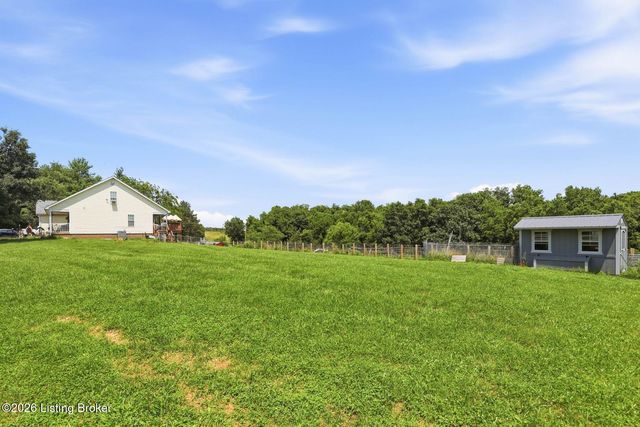 48 Hunters Trace, Taylorsville, KY 40071