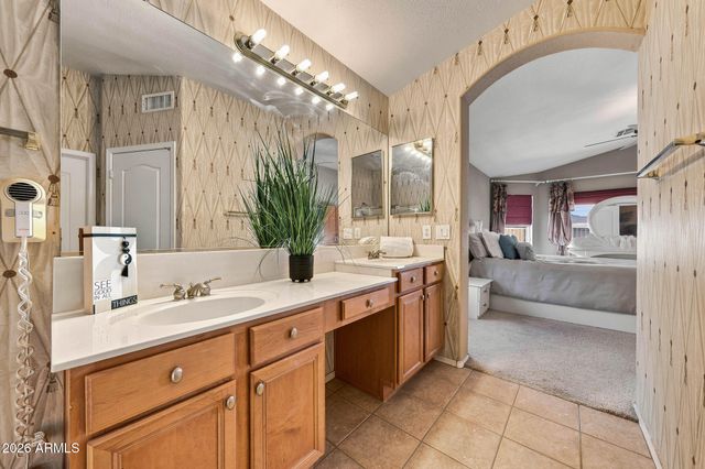 11328 E PETERSON Avenue, Mesa, AZ 85212