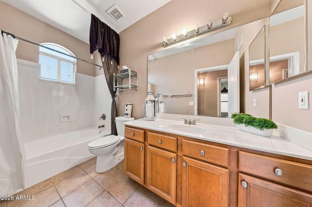 11328 E PETERSON Avenue, Mesa, AZ 85212