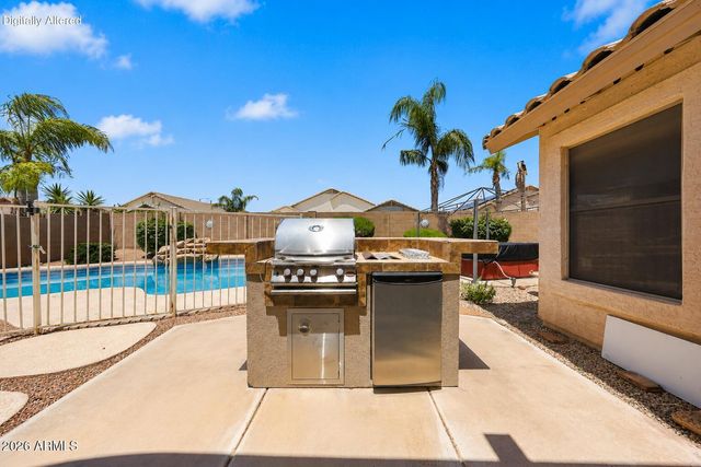 11328 E PETERSON Avenue, Mesa, AZ 85212