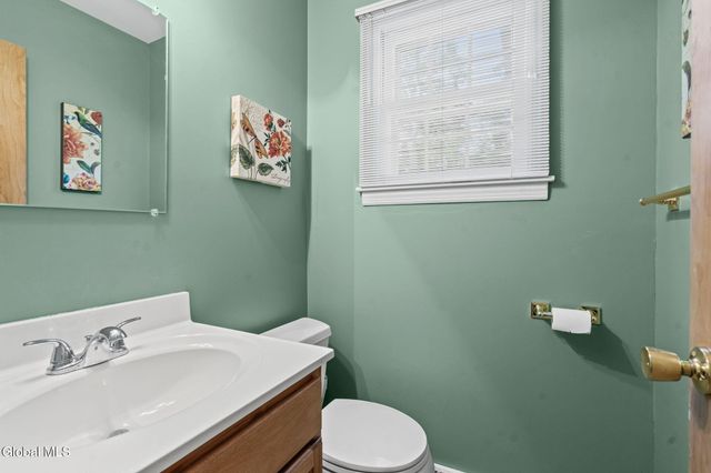 21 Laury Lane, Glenville, NY 12302