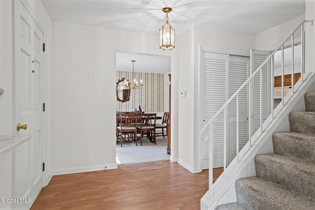 21 Laury Lane, Glenville, NY 12302