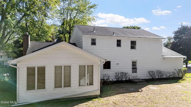 21 Laury Lane, Glenville, NY 12302