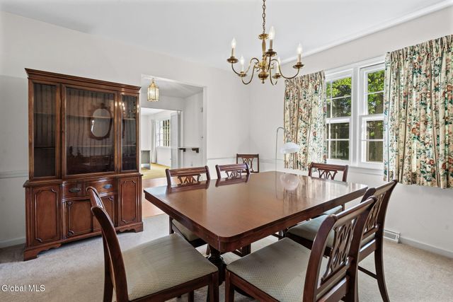 21 Laury Lane, Glenville, NY 12302
