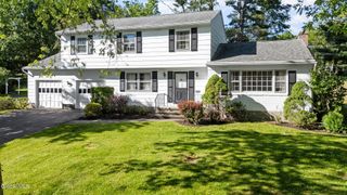 21 Laury Lane, Glenville, NY 12302
