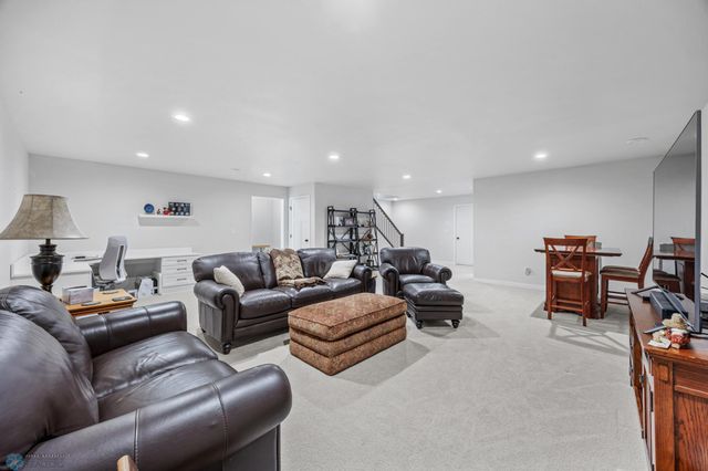 2548 Golden Valley Parkway S, Fargo, ND 58104