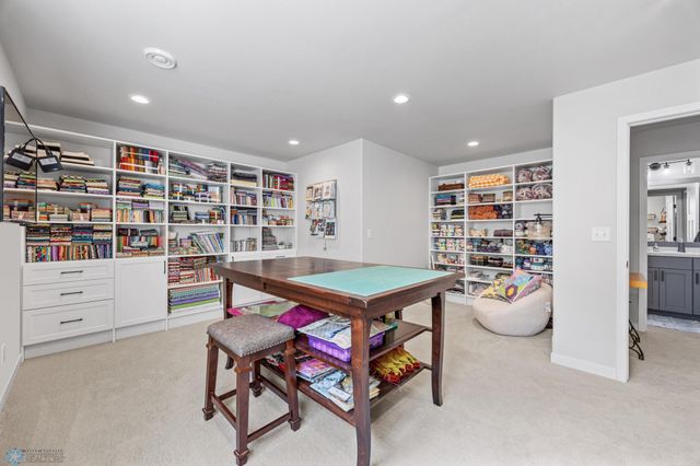 2548 Golden Valley Parkway S, Fargo, ND 58104