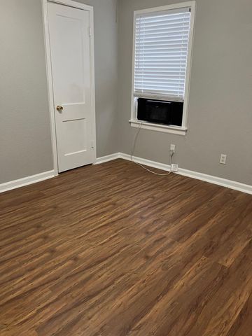 3445 Mount Pleasant Street, Houston, TX 77021