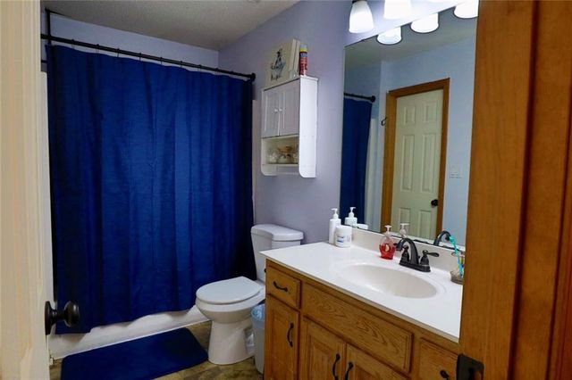 411 College Terrace, Odessa, MO 64076