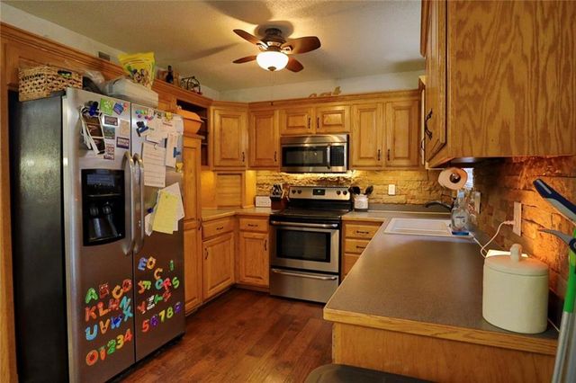 411 College Terrace, Odessa, MO 64076