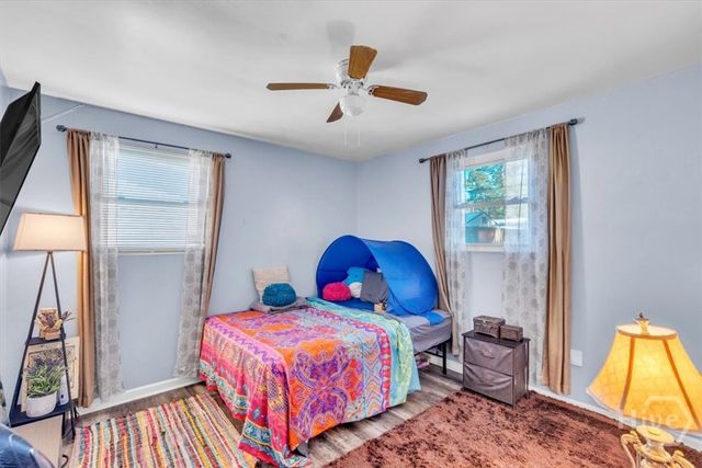 5904 Fairview Avenue, Savannah, GA 31406