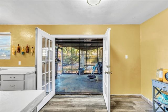 5904 Fairview Avenue, Savannah, GA 31406