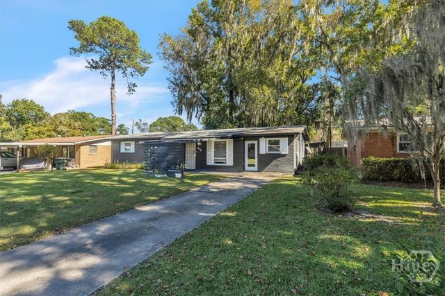 5904 Fairview Avenue, Savannah, GA 31406