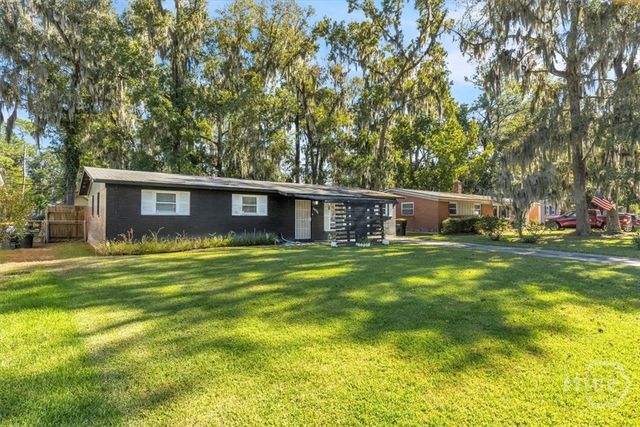 5904 Fairview Avenue, Savannah, GA 31406