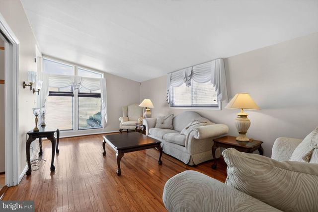 801 STURGIS PL, Baltimore, MD 21208