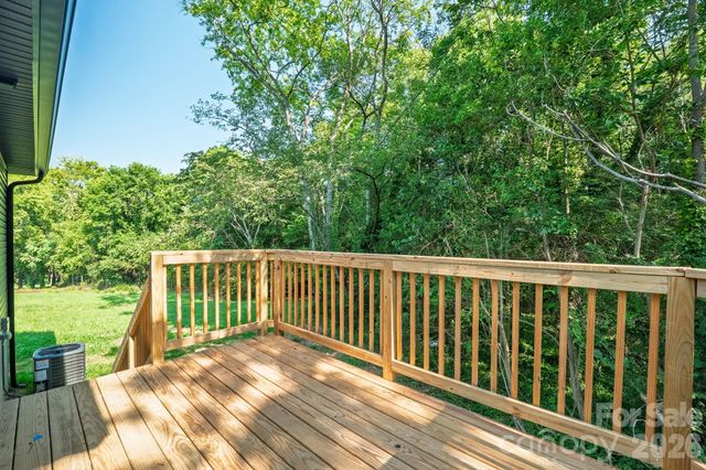 1033 Martin Luther King Jr Drive, Albemarle, NC 28001