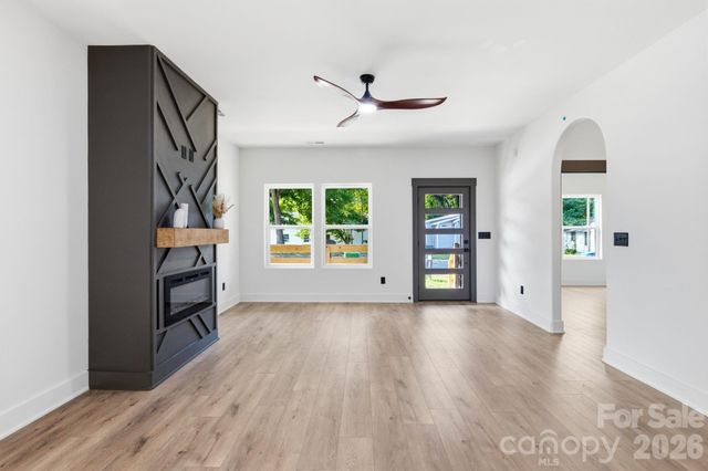 1033 Martin Luther King Jr Drive, Albemarle, NC 28001