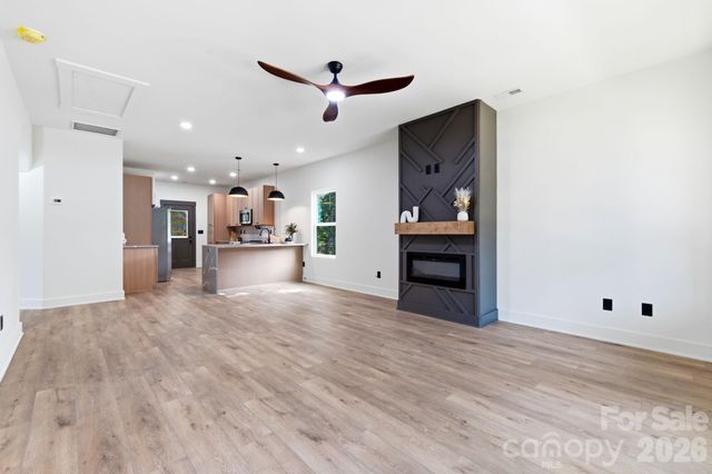 1033 Martin Luther King Jr Drive, Albemarle, NC 28001