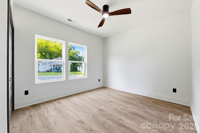 1033 Martin Luther King Jr Drive, Albemarle, NC 28001