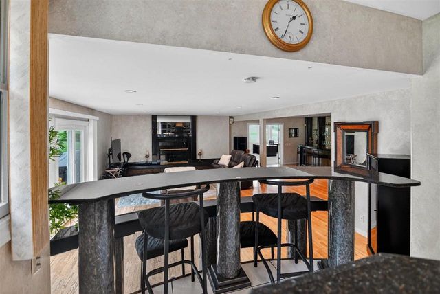 3924 S Meadow Drive, Middleton, WI 53562