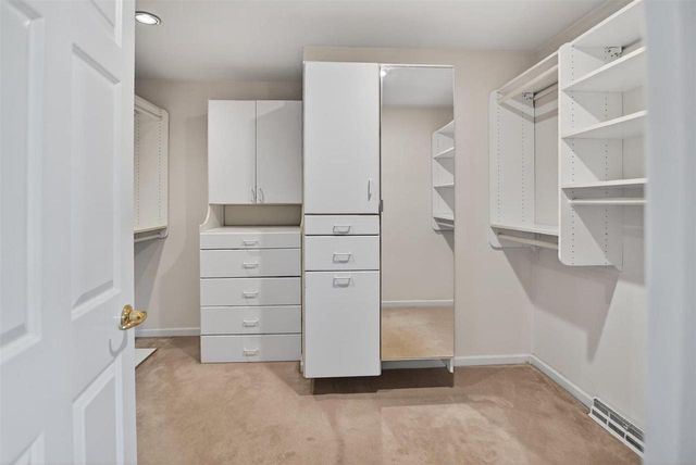 3924 S Meadow Drive, Middleton, WI 53562
