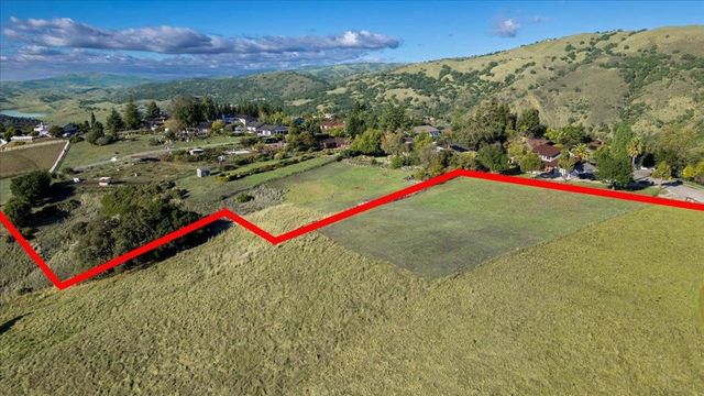 0 Oak Canyon Dr, Morgan Hill, CA 95037
