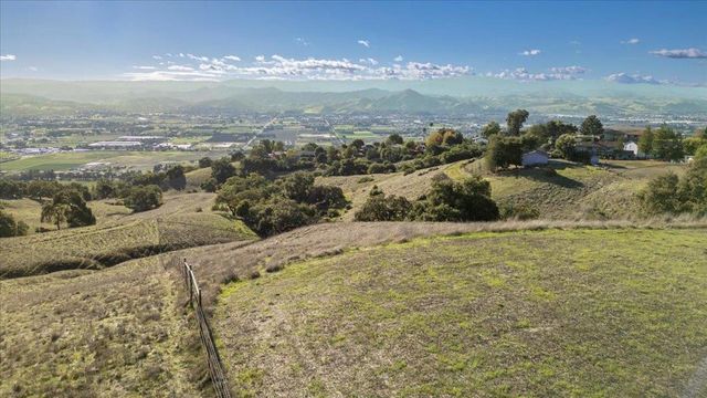 0 Oak Canyon Dr, Morgan Hill, CA 95037