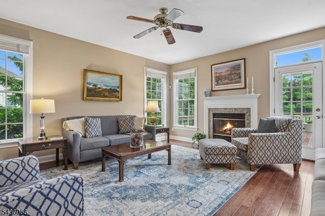 62 Blue Grass Blvd, Branchburg Twp., NJ 08876