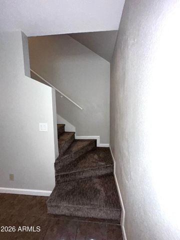 4717 E BELLEVIEW Street, Phoenix, AZ 85008