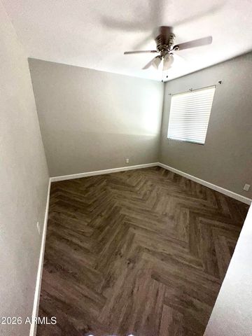 4717 E BELLEVIEW Street, Phoenix, AZ 85008