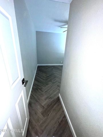 4717 E BELLEVIEW Street, Phoenix, AZ 85008