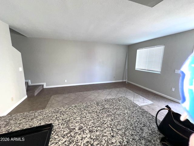 4717 E BELLEVIEW Street, Phoenix, AZ 85008