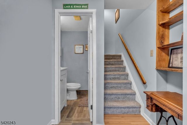 29 Cambridge, Oxford Twp., NJ 07863